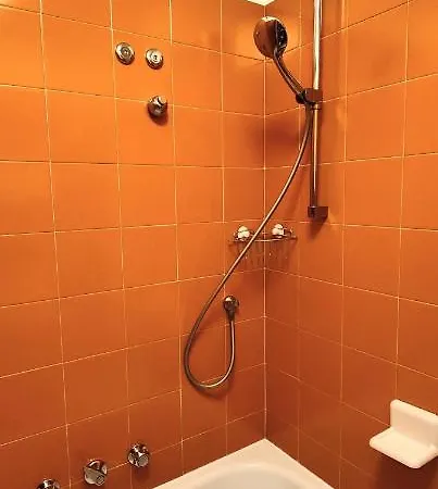 Hostdomus - Sansicario R9 Appartement *