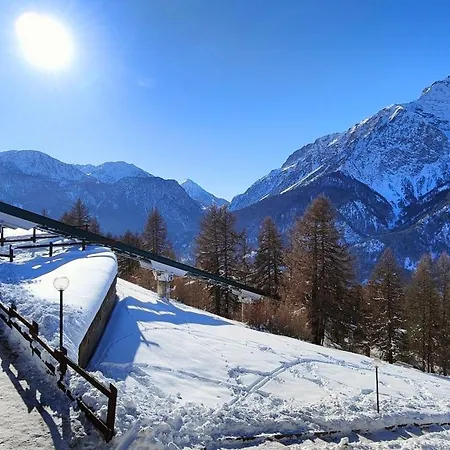 Appartement Hostdomus - Sansicario R9